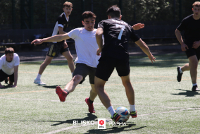 <a href="https://st.getinfootball.com/albums/1101526/6a03715ecd6d2_1920.jpg" target="_blank">Download original</a>