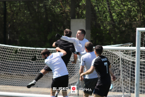 <a href="https://st.getinfootball.com/albums/1101526/6a0371bceb827_1920.jpg" target="_blank">Download original</a>