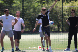 <a href="https://st.getinfootball.com/albums/1101526/6a0371ebd2da4_1920.jpg" target="_blank">Download original</a>