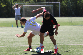 <a href="https://st.getinfootball.com/albums/1101526/6a0372c2aeed7_1920.jpg" target="_blank">Download original</a>