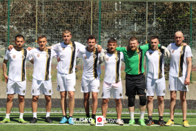 <a href="https://st.getinfootball.com/albums/1101527/6a0370f132c31_1920.jpg" target="_blank">Download original</a>