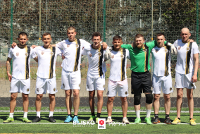 <a href="https://st.getinfootball.com/albums/1101527/6a037102b988e_1920.jpg" target="_blank">Download original</a>