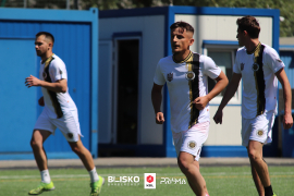 <a href="https://st.getinfootball.com/albums/1101527/6a03721a2a0f2_1920.jpg" target="_blank">Download original</a>