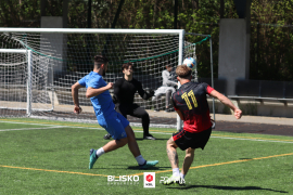 <a href="https://st.getinfootball.com/albums/1101528/6a0371af7296c_1920.jpg" target="_blank">Download original</a>