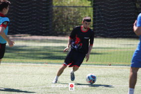 <a href="https://st.getinfootball.com/albums/1101528/6a0373349ab8a_1920.jpg" target="_blank">Download original</a>