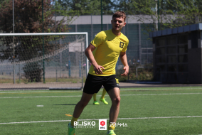 <a href="https://st.getinfootball.com/albums/1101529/6a0371ed9aeae_1920.jpg" target="_blank">Download original</a>