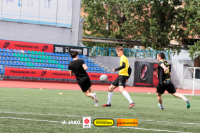 <a href="https://st.getinfootball.com/albums/1101550/6a03ac6550ff8_1920.jpg" target="_blank">Завантажити оригінал</a>