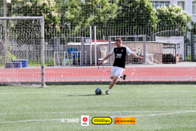 <a href="https://st.getinfootball.com/albums/1101552/6a03cd5de9f3a_1920.jpg" target="_blank">Завантажити оригінал</a>