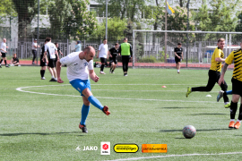 <a href="https://st.getinfootball.com/albums/1101557/6a03d11d0fee3_1920.jpg" target="_blank">Завантажити оригінал</a>