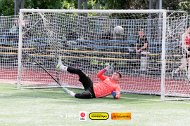 <a href="https://st.getinfootball.com/albums/1101557/6a03d15f1ab79_1920.jpg" target="_blank">Завантажити оригінал</a>
