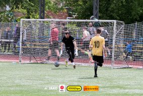 <a href="https://st.getinfootball.com/albums/1101558/6a03d08917f79_1920.jpg" target="_blank">Завантажити оригінал</a>