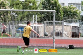 <a href="https://st.getinfootball.com/albums/1101558/6a03d0910c799_1920.jpg" target="_blank">Завантажити оригінал</a>