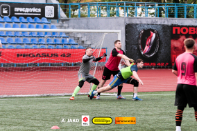 <a href="https://st.getinfootball.com/albums/1101560/6a03d16dca24c_1920.jpg" target="_blank">Завантажити оригінал</a>