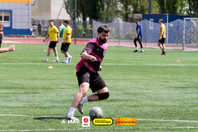 <a href="https://st.getinfootball.com/albums/1101564/6a03d45fc93cd_1920.jpg" target="_blank">Завантажити оригінал</a>