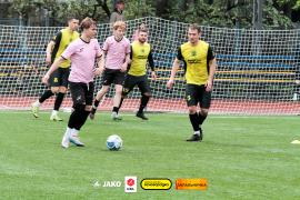 <a href="https://st.getinfootball.com/albums/1101566/6a03d60a0065e_1920.jpg" target="_blank">Завантажити оригінал</a>