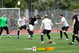 <a href="https://st.getinfootball.com/albums/1101570/6a03d8dec95c7_1920.jpg" target="_blank">Завантажити оригінал</a>