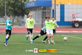 <a href="https://st.getinfootball.com/albums/1101572/6a03d812c03ed_1920.jpg" target="_blank">Завантажити оригінал</a>