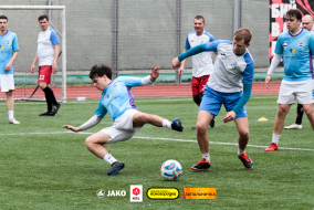 <a href="https://st.getinfootball.com/albums/1101573/6a03da5927a43_1920.jpg" target="_blank">Завантажити оригінал</a>