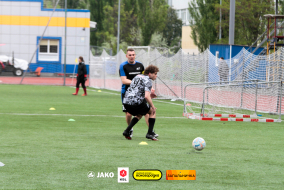 <a href="https://st.getinfootball.com/albums/1101575/6a03da86168e8_1920.jpg" target="_blank">Завантажити оригінал</a>