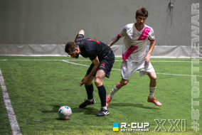 <a href="https://st.getinfootball.com/albums/1101648/6a09fcc061346_1920.jpg" target="_blank">Завантажити оригінал</a>