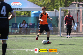 <a href="https://st.getinfootball.com/albums/1101654/6a0ac100bb0cd_1920.jpg" target="_blank">Завантажити оригінал</a>