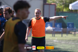 <a href="https://st.getinfootball.com/albums/1101654/6a0ac15401b67_1920.jpg" target="_blank">Завантажити оригінал</a>