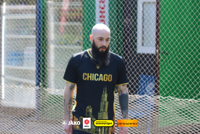 <a href="https://st.getinfootball.com/albums/1101655/6a0ac2419dd09_1920.jpg" target="_blank">Завантажити оригінал</a>