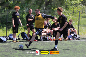 <a href="https://st.getinfootball.com/albums/1101657/6a0ac66fe5ceb_1920.jpg" target="_blank">Завантажити оригінал</a>