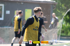 <a href="https://st.getinfootball.com/albums/1101657/6a0ac6fb5a329_1920.jpg" target="_blank">Завантажити оригінал</a>
