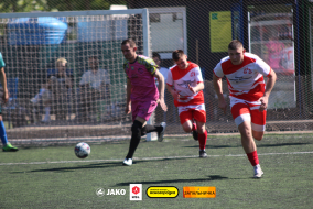 <a href="https://st.getinfootball.com/albums/1101661/6a0acae21826d_1920.jpg" target="_blank">Завантажити оригінал</a>