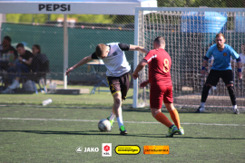 <a href="https://st.getinfootball.com/albums/1101662/6a0acc11e7a44_1920.jpg" target="_blank">Завантажити оригінал</a>