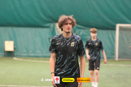 <a href="https://st.getinfootball.com/albums/1101666/6a0ad2f0481a3_1920.jpg" target="_blank">Завантажити оригінал</a>