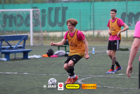 <a href="https://st.getinfootball.com/albums/1101674/6a0ade8bb882e_1920.jpg" target="_blank">Завантажити оригінал</a>