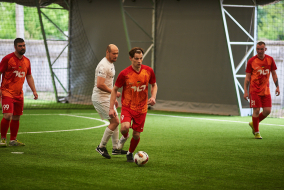 <a href="https://st.getinfootball.com/albums/1101700/6a0b8658ca5de_1920.jpg" target="_blank">Завантажити оригінал</a>