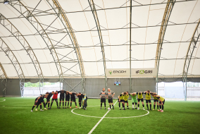 <a href="https://st.getinfootball.com/albums/1101712/6a0c6ce27a993_1920.jpg" target="_blank">Завантажити оригінал</a>