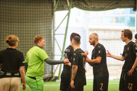 <a href="https://st.getinfootball.com/albums/1101712/6a0c6d7b85a3f_1920.jpg" target="_blank">Завантажити оригінал</a>