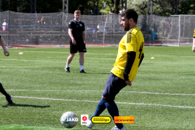 <a href="https://st.getinfootball.com/albums/1101723/6a0cbb70a6be8_1920.jpg" target="_blank">Завантажити оригінал</a>