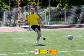 <a href="https://st.getinfootball.com/albums/1101723/6a0cbb75a3d59_1920.jpg" target="_blank">Завантажити оригінал</a>