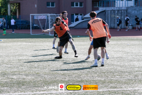 <a href="https://st.getinfootball.com/albums/1101735/6a0cc2665e8a9_1920.jpg" target="_blank">Завантажити оригінал</a>