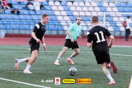 <a href="https://st.getinfootball.com/albums/1101737/6a0cc31aec3ca_1920.jpg" target="_blank">Завантажити оригінал</a>