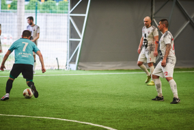 <a href="https://st.getinfootball.com/albums/1101756/6a0cd7e591107_1920.jpg" target="_blank">Завантажити оригінал</a>