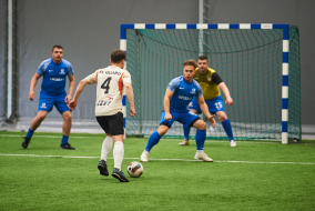 <a href="https://st.getinfootball.com/albums/1101757/6a0cda7ec17b8_1920.jpg" target="_blank">Завантажити оригінал</a>