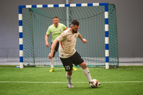 <a href="https://st.getinfootball.com/albums/1101757/6a0cdab0ae3d6_1920.jpg" target="_blank">Завантажити оригінал</a>
