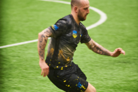<a href="https://st.getinfootball.com/albums/1101759/6a0ce293456c1_1920.jpg" target="_blank">Завантажити оригінал</a>