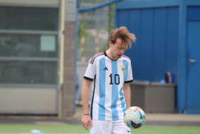 <a href="https://st.getinfootball.com/albums/1101768/6a119b2a510df_1920.jpg" target="_blank">Download original</a>