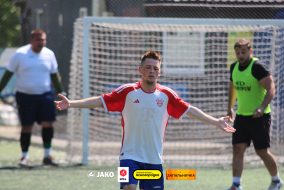 <a href="https://st.getinfootball.com/albums/1101780/6a140d6ef2a37_1920.jpg" target="_blank">Завантажити оригінал</a>