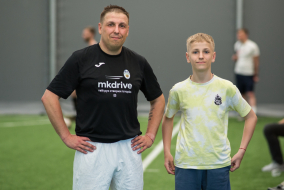 <a href="https://st.getinfootball.com/albums/1101810/6a14bc57733bb_1920.jpg" target="_blank">Завантажити оригінал</a>