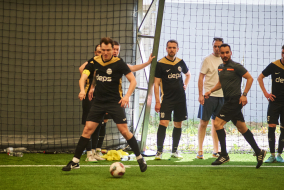 <a href="https://st.getinfootball.com/albums/1101829/6a15c4ea835ad_1920.jpg" target="_blank">Завантажити оригінал</a>
