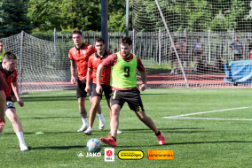 <a href="https://st.getinfootball.com/albums/1101879/6a1645f1835a9_1920.jpg" target="_blank">Завантажити оригінал</a>