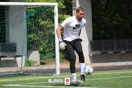 <a href="https://st.getinfootball.com/albums/1101920/6a1c6130ebf83_1920.jpg" target="_blank">Download original</a>